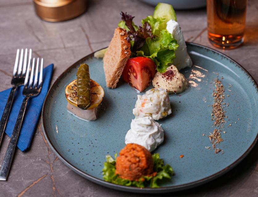 BEST SELLER TICKET 2025 : PRIVATE STANDART REGULAR TABLE ( WITH ALCOHOL) - Hotel Pick Up and Drop off Included